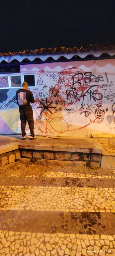 Intervenção de grafite com Capa e Kong — HIP HOP IN CENA