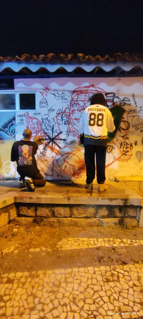 Intervenção de grafite com Capa e Kong — HIP HOP IN CENA