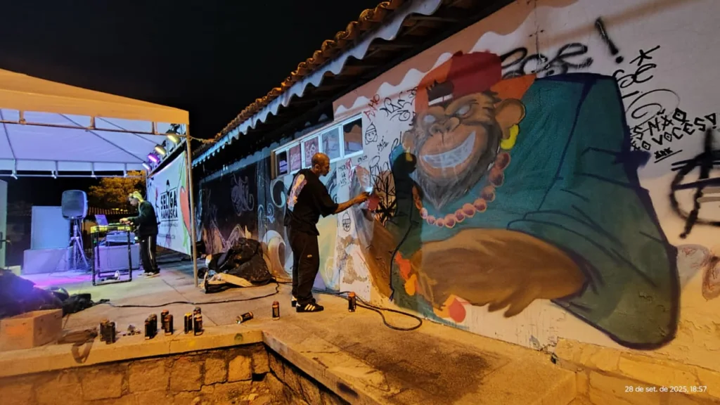 Intervenção de grafite com Capa e Kong — HIP HOP IN CENA