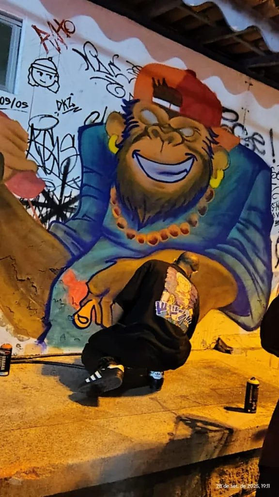 Intervenção de grafite com Capa e Kong — HIP HOP IN CENA