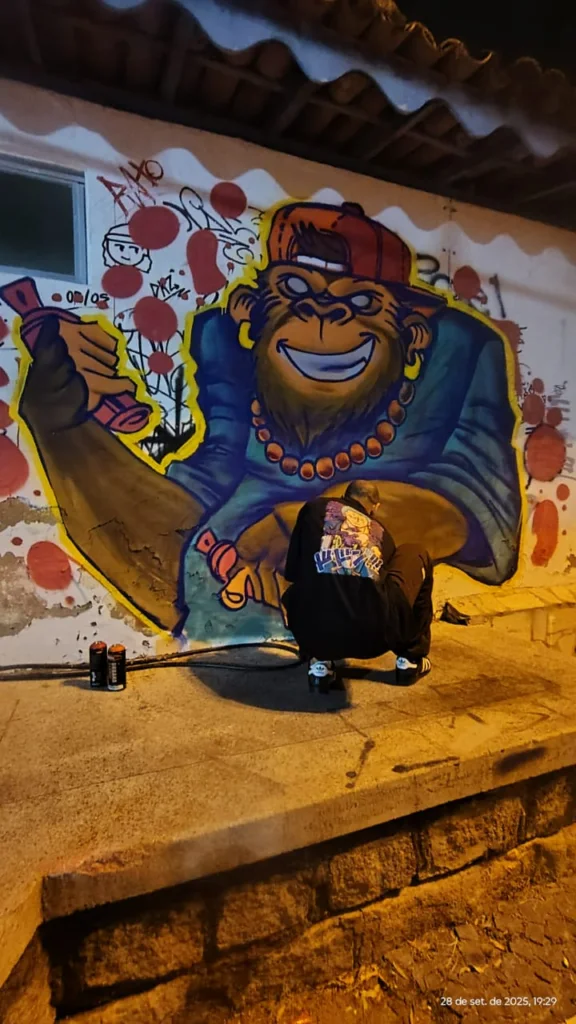 Intervenção de grafite com Capa e Kong — HIP HOP IN CENA